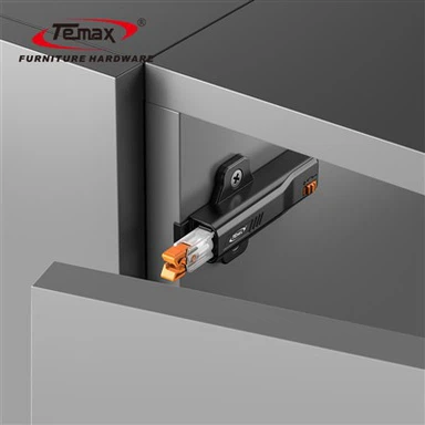 Temax キャビネットドア PM58 用の頑丈なプッシュオープンラッチ機構